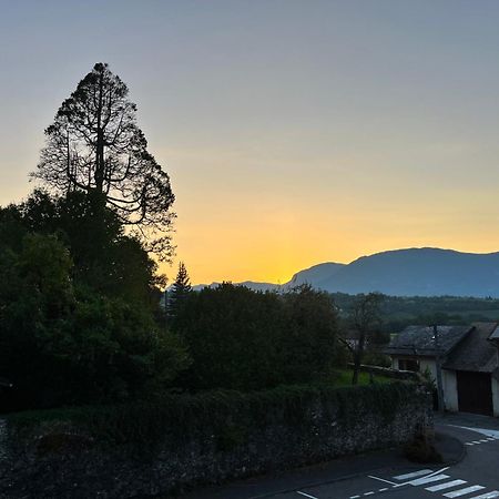 Maison La Glycine Bed and Breakfast Chamoux-sur-Gelon Buitenkant foto